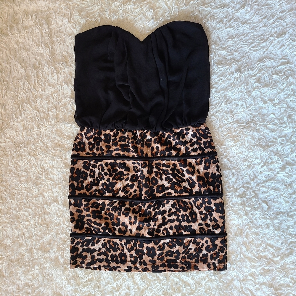 Mini Leopard Print Strapless Bodycon Dress
